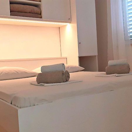 Apartments Villa Bonaca Baška Voda Dış mekan fotoğraf