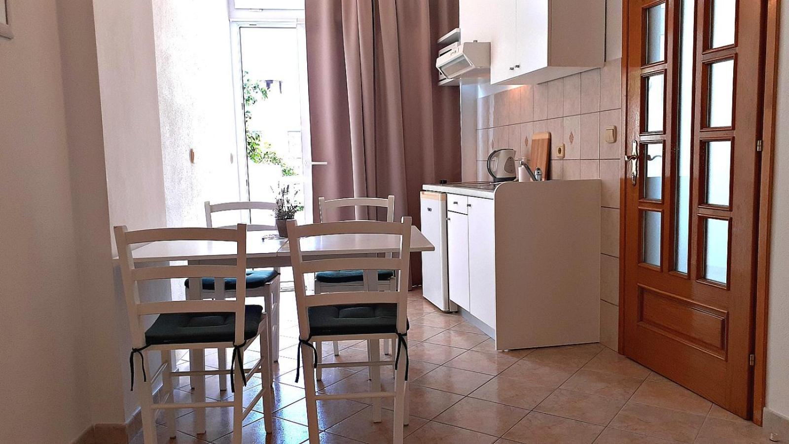 Apartments Villa Bonaca Baška Voda Oda fotoğraf