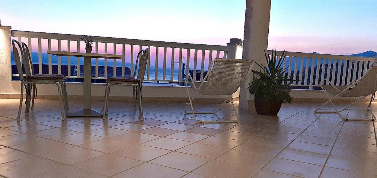 Apartments Villa Bonaca Baška Voda Oda fotoğraf