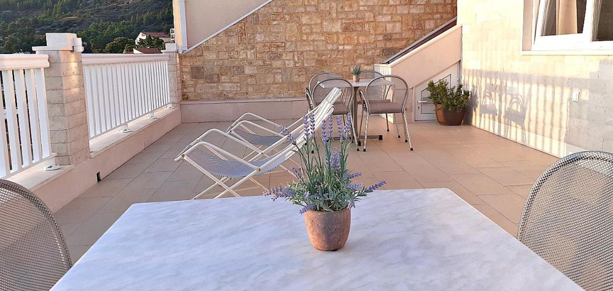 Apartments Villa Bonaca Baška Voda Oda fotoğraf