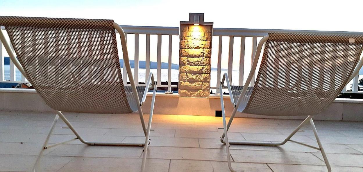 Apartments Villa Bonaca Baška Voda Oda fotoğraf
