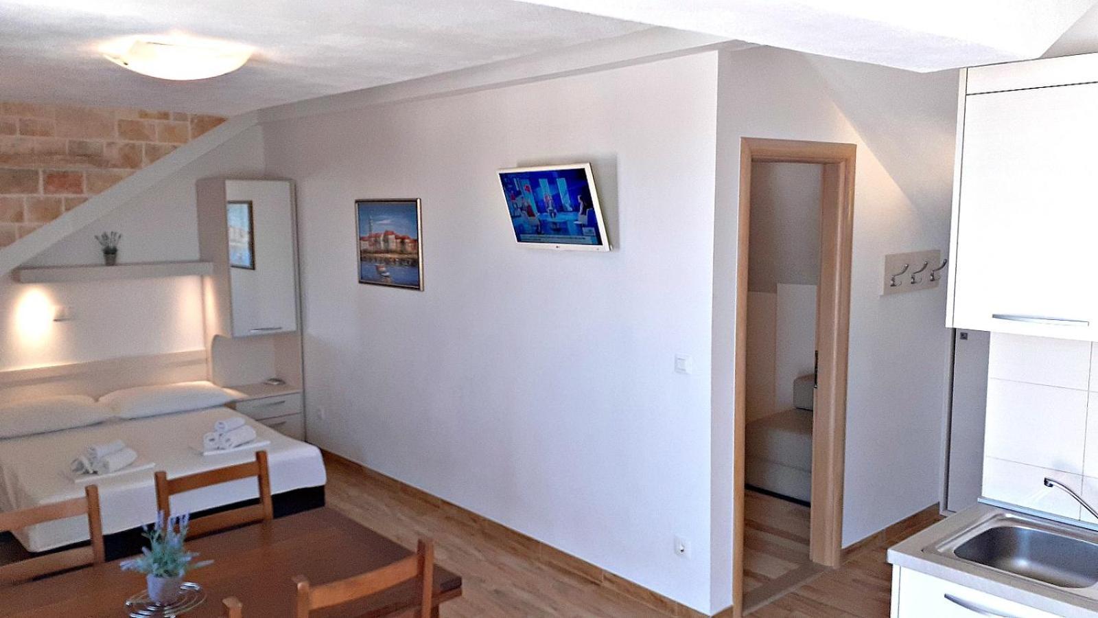 Apartments Villa Bonaca Baška Voda Oda fotoğraf